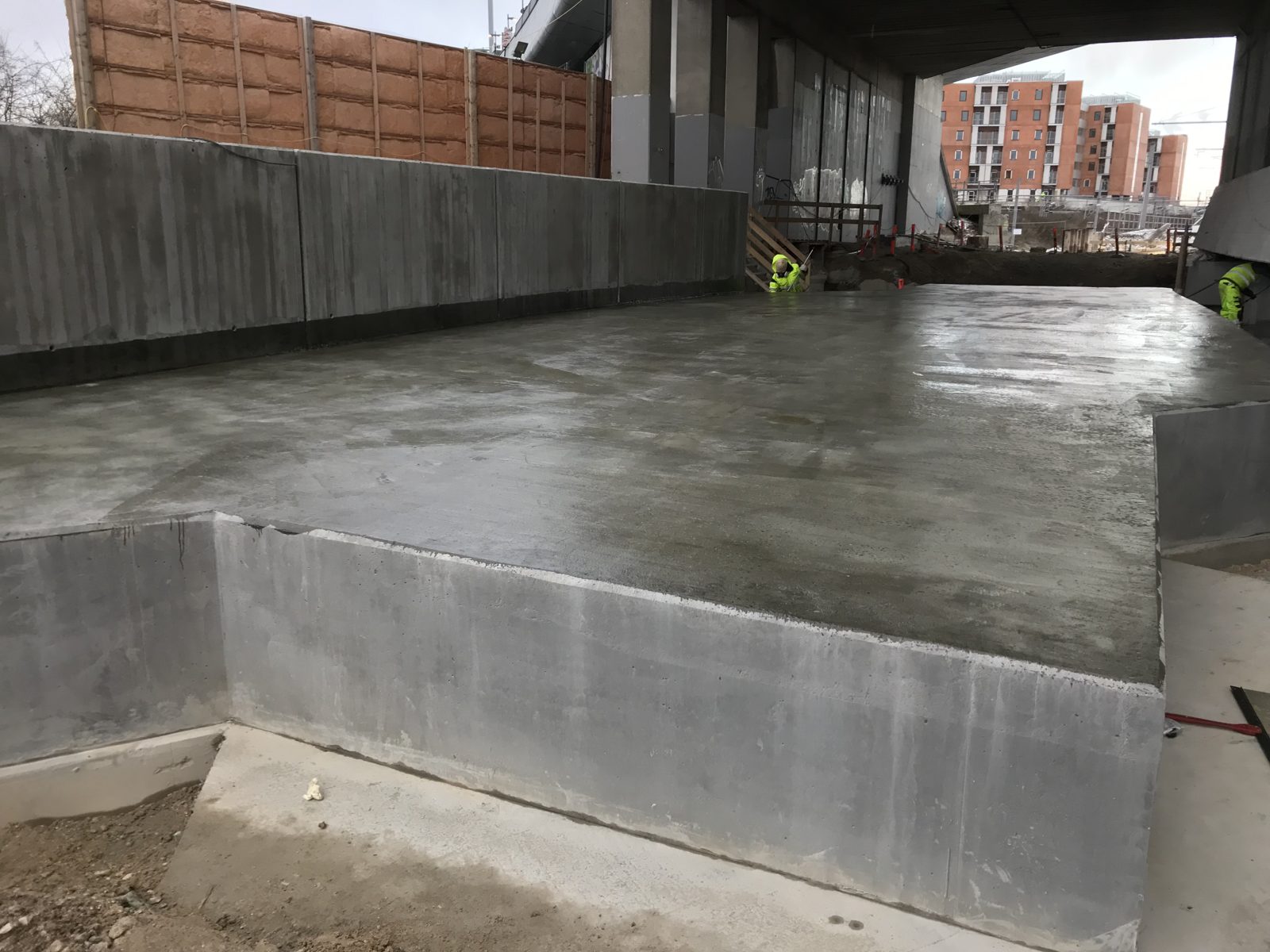 Betondækket under stationsbroen før membranen, januar 2019
